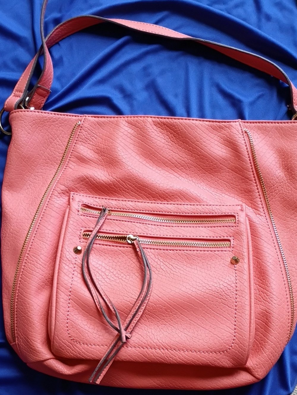 Anna Coral Pink Shoulder Bag with Front Zip Pocket